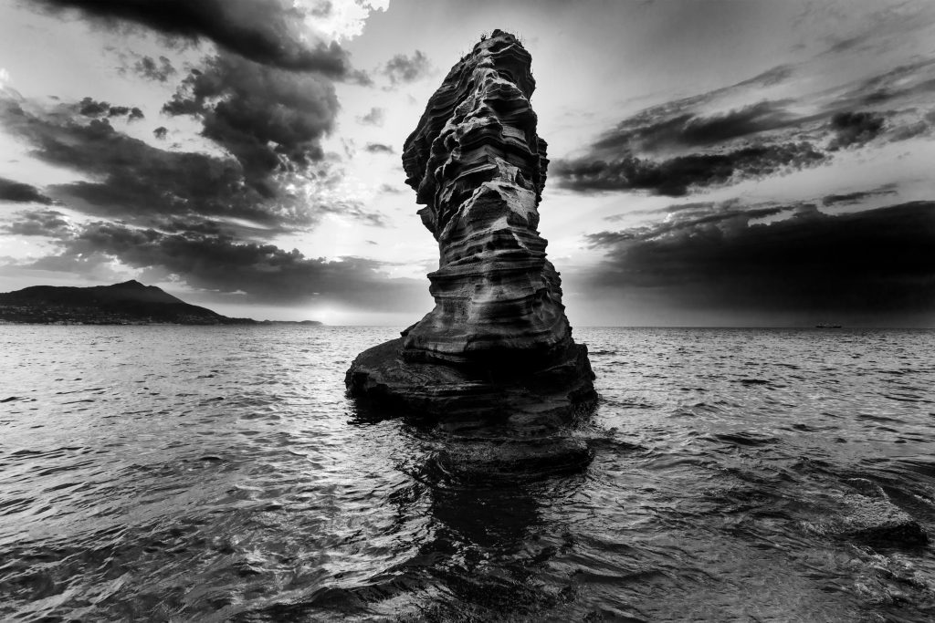 faraglione sud di Procida