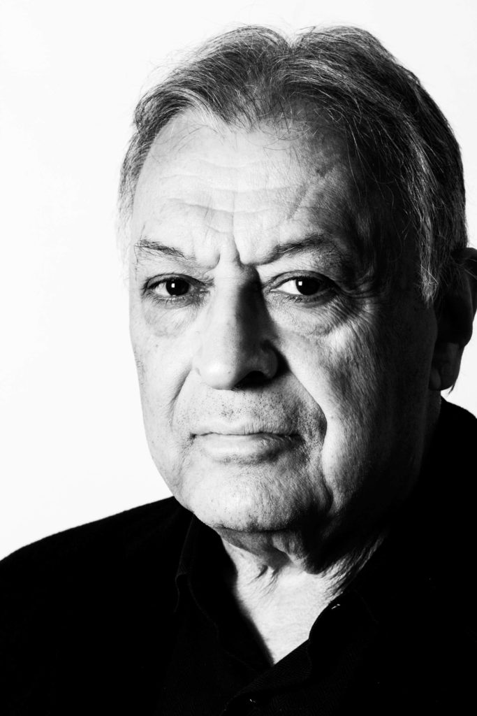 ritratto fotografico al maestro Zubin Mehta realizzato in studio