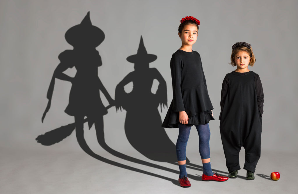 campagna pubblicitaria per Orimusi, azienda indipendente di moda bambino di avanguardia, shadows